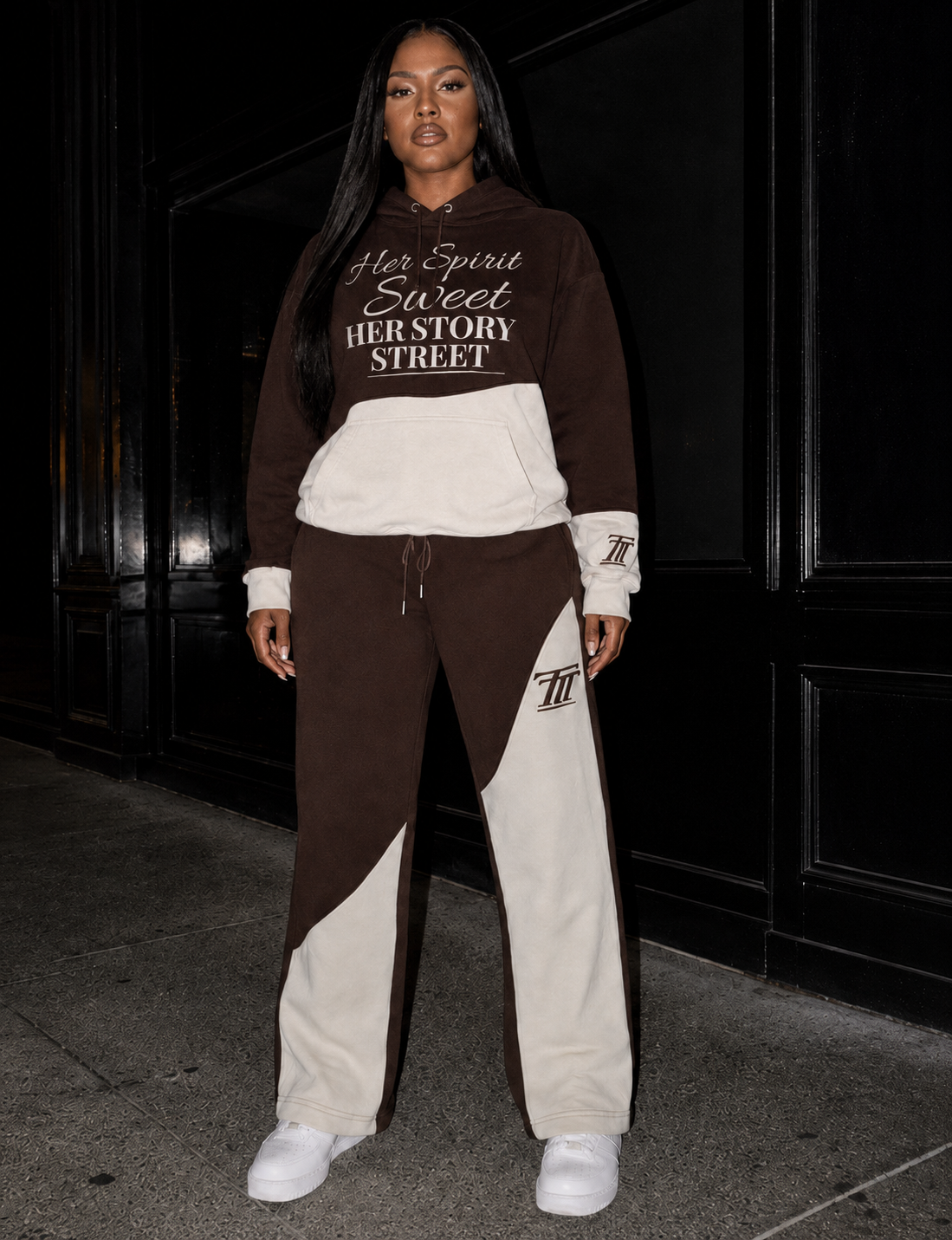 Her Story Panel Joggers